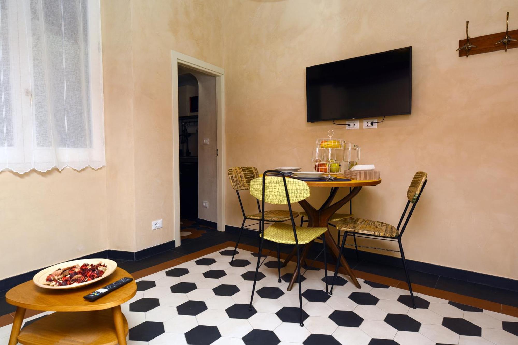 Le Stanze Sopra I Portici Apartment Chiavari Bagian luar foto